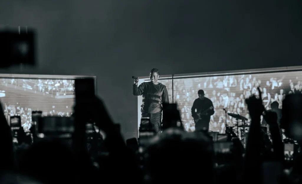 Daniel Caesar tickets